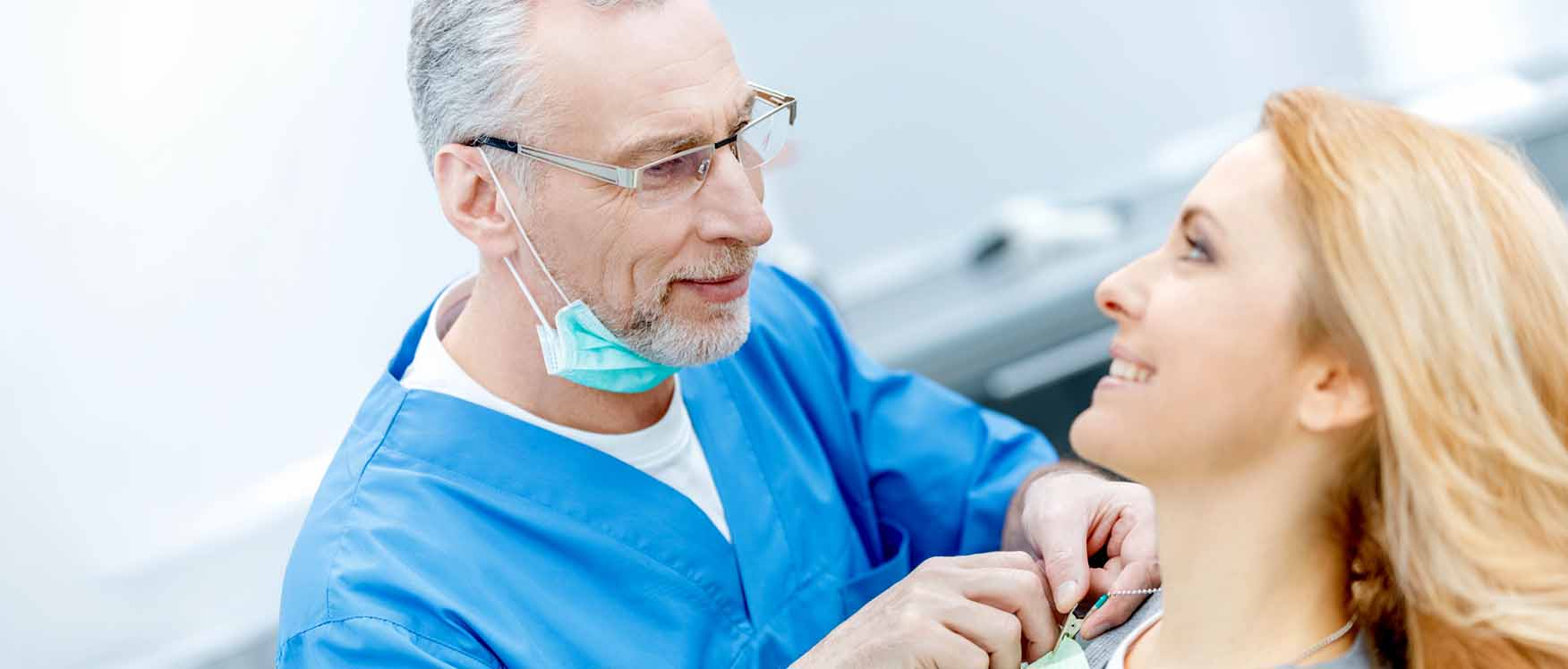 Woman visiting dentist